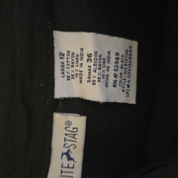 White Stag.    Skirt.                  230 - Picture 5 of 5